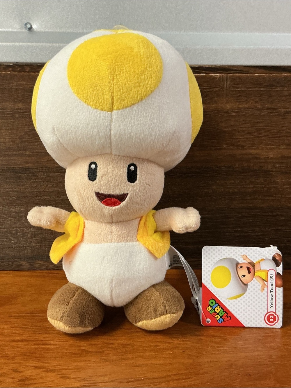 Little Buddy Nintendo Super Mario 32 Yellow Toad Plush